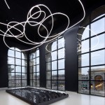 Shining Surface装置 ，米兰设计周/ Park Associati