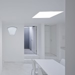 享有天光的客厅空间 Living room lit up by skylight
