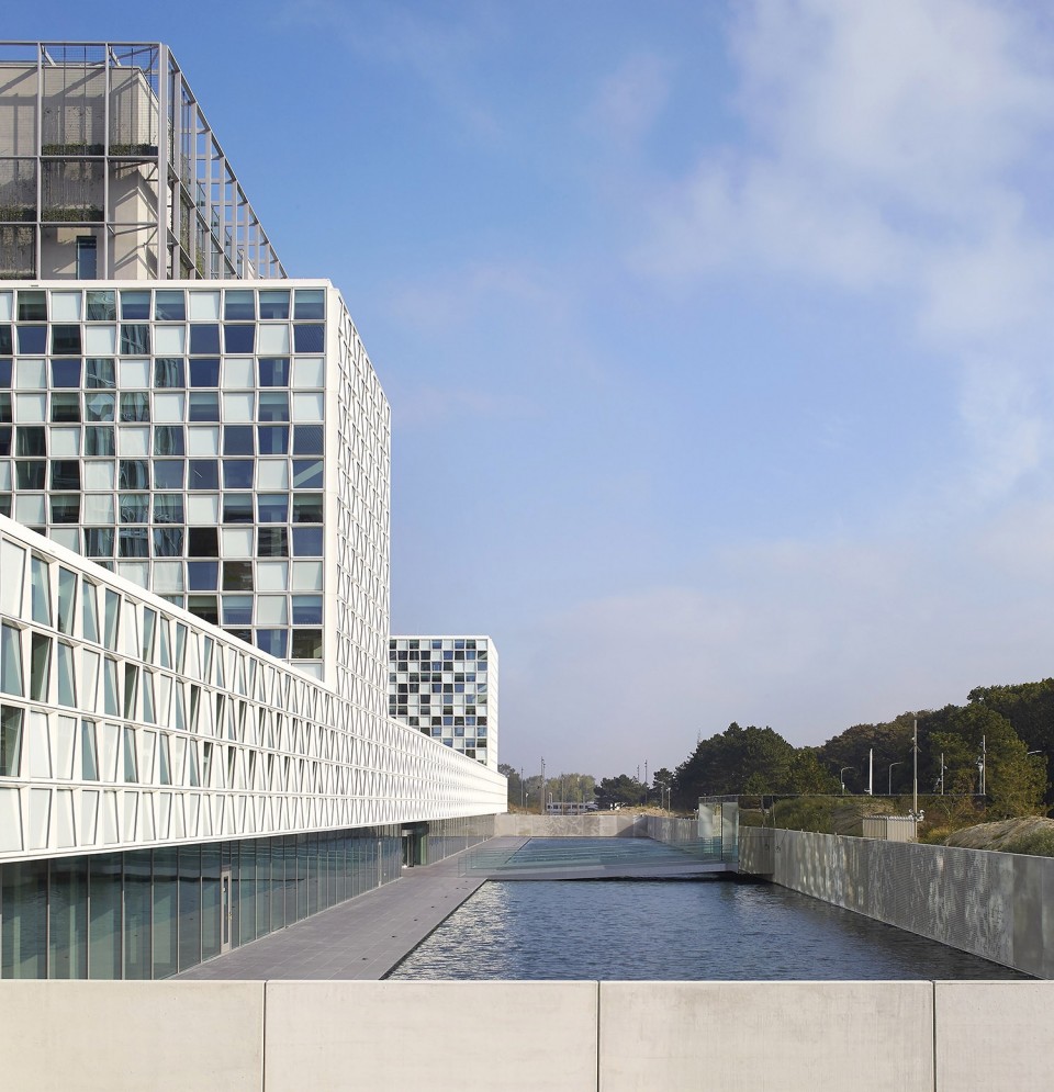 007-International Criminal Court by SHL