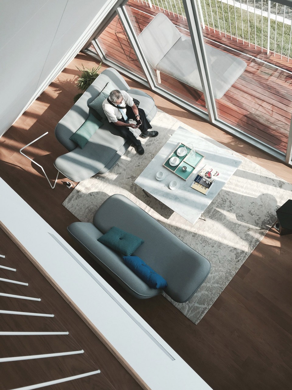 室内设计展示 figure above and below : interior design