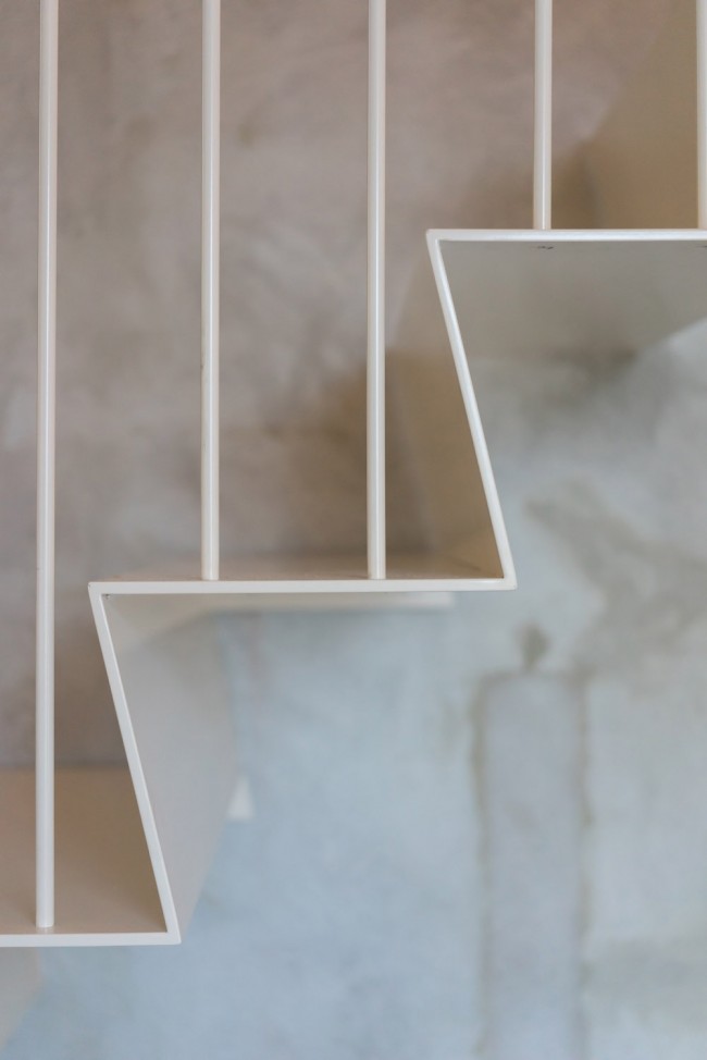 001 inner city blue by NOTE Design Studio SoFo Residence-12