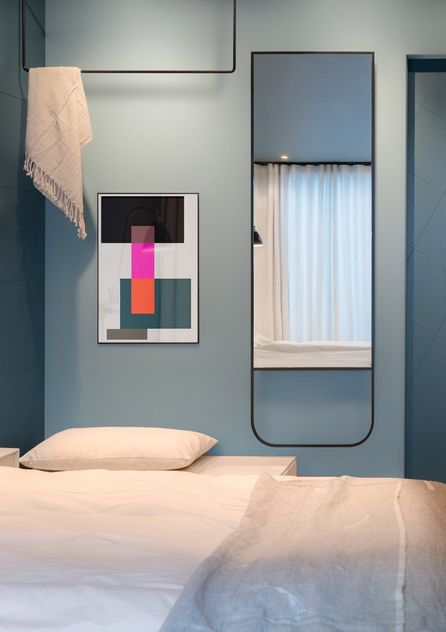 001 inner city blue by NOTE Design Studio SoFo Residence-15
