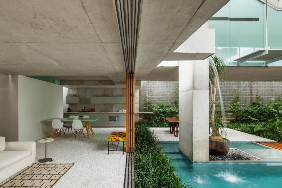 004-Weekend House in Downtown São Paulo by spbr arquitetos