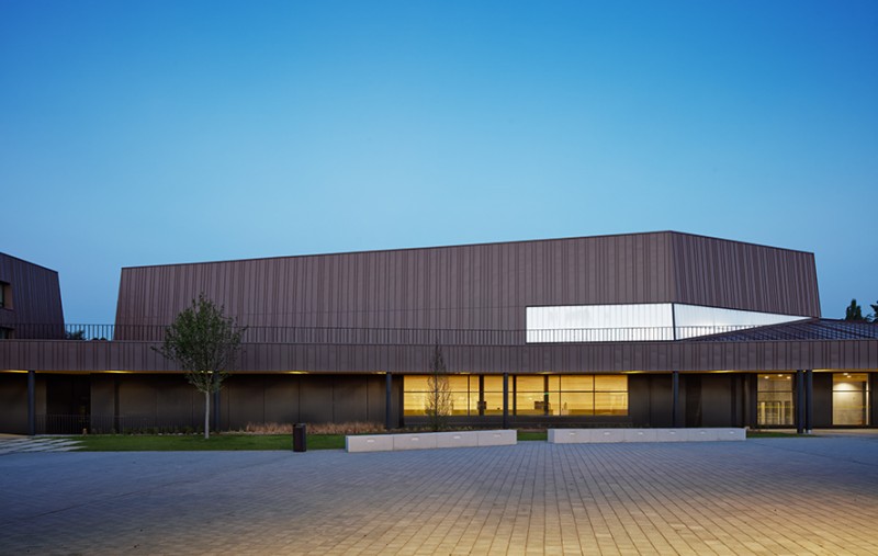 008-Moulins Lower Secondary School by chartier dalix architecturs (8)
