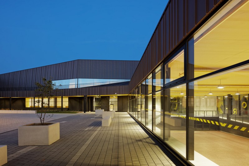 009-Moulins Lower Secondary School by chartier dalix architecturs (9)