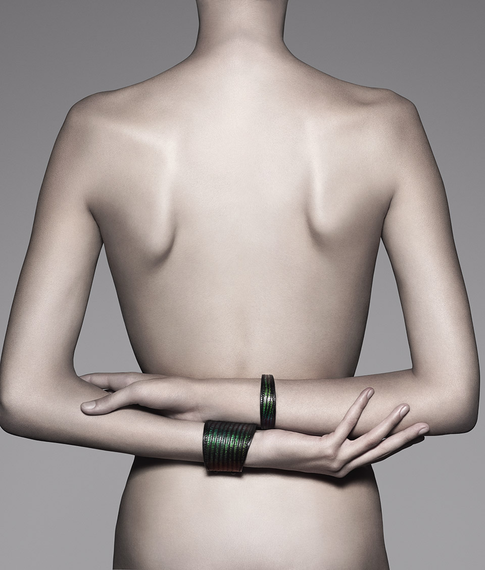 6-The Wrist Strap ARTICLES by THEUNSEEN