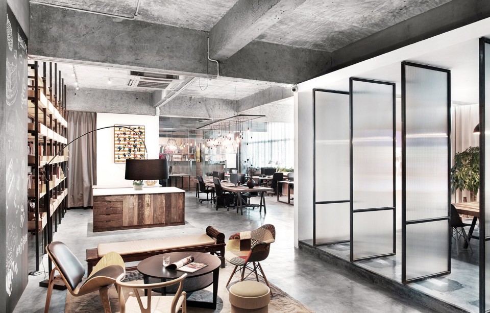 SUPER TOMATO's Office by SUPER TOMATO - tomato (1)