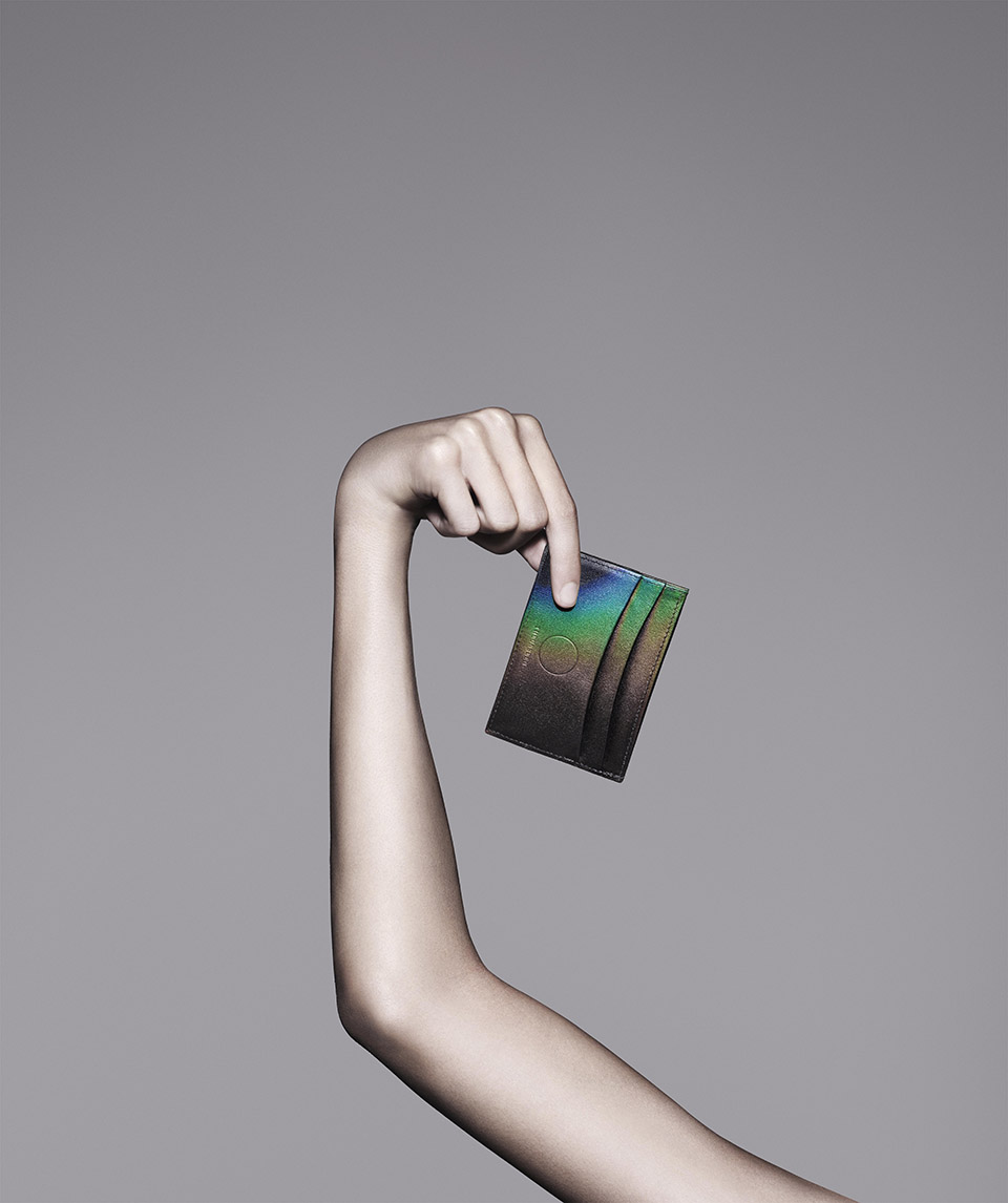 The Cardholder ARTICLES by THEUNSEEN