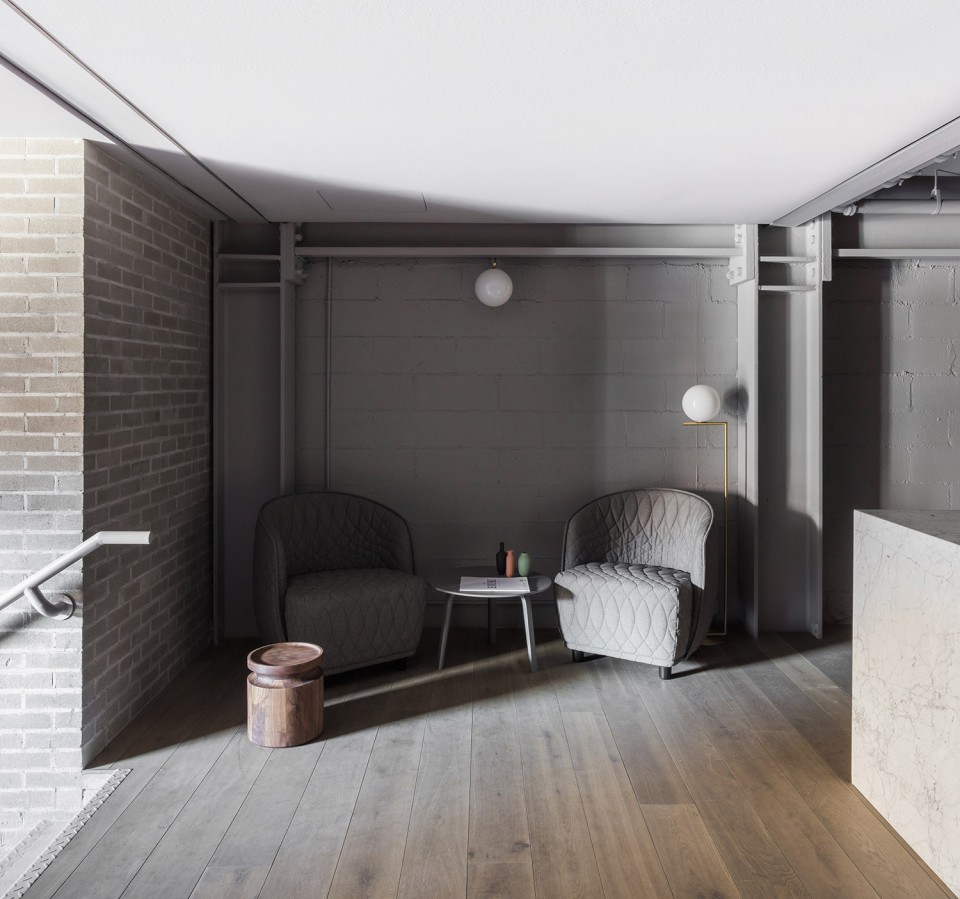 042-120 allen street by Grzywinski + Pons
