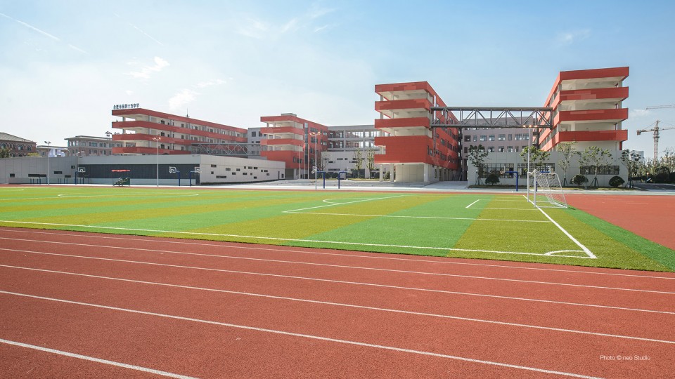 06 View from the Sports Field Hefei No.45 Middle School by VolumeOne
