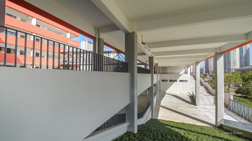 18 Southwest Green Slope Hefei No.45 Middle School by VolumeOne