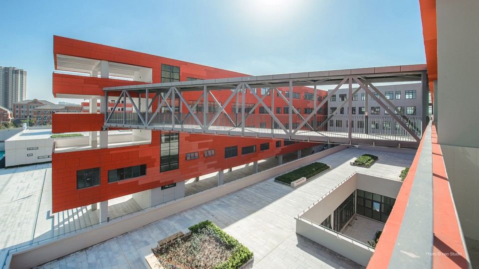 34 Roof Garden on the Dining Hall Hefei No.45 Middle School by VolumeOne