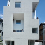 Kitasenzoku Apartment by Tomoyuki Kurokawa Architects