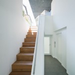 Kitasenzoku Apartment by Tomoyuki Kurokawa Architects