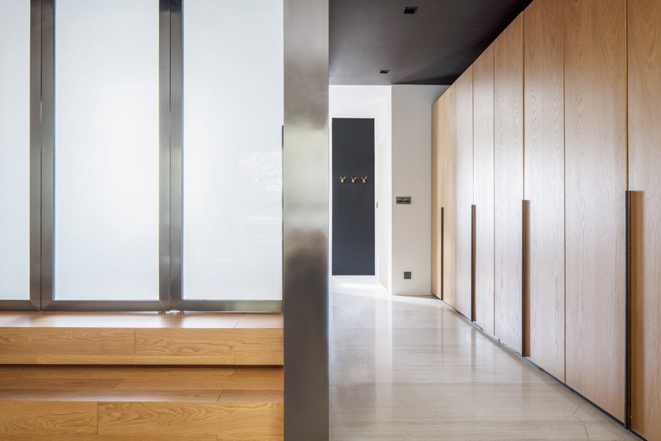 001-The Folded Apartment by MDO