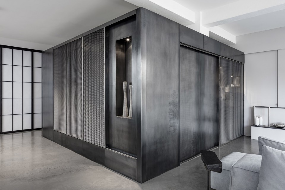 009-Theatrical Apartment by APALONDON