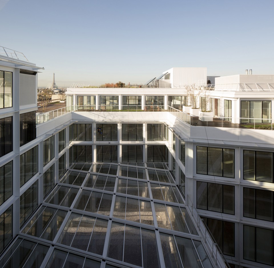 011-CLOUD.PARIS by PCA-STREAM
