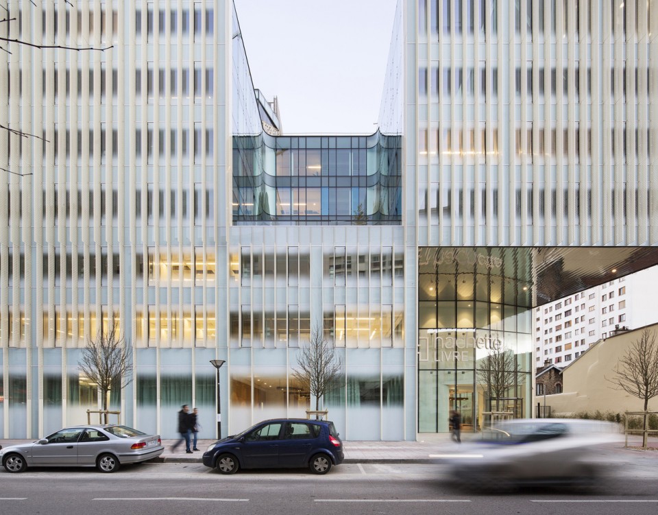 012-Hachette by Jacques Ferrier Architectures