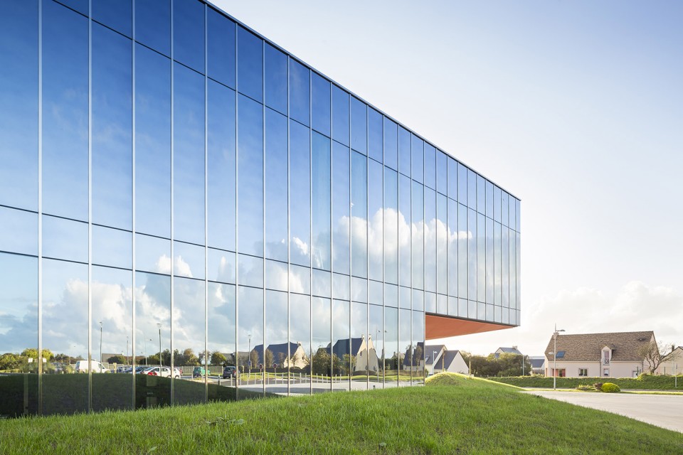 012-culture space in Beaumont-Hague by PERIPHERIQUES Architectes MARIN TROTTIN Architects