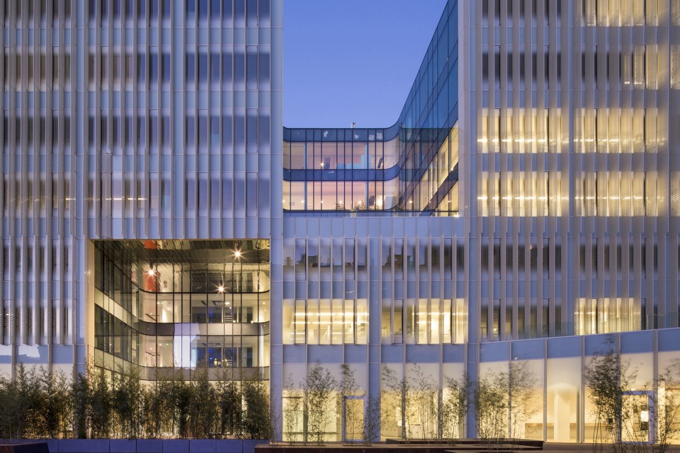 014-Hachette by Jacques Ferrier Architectures