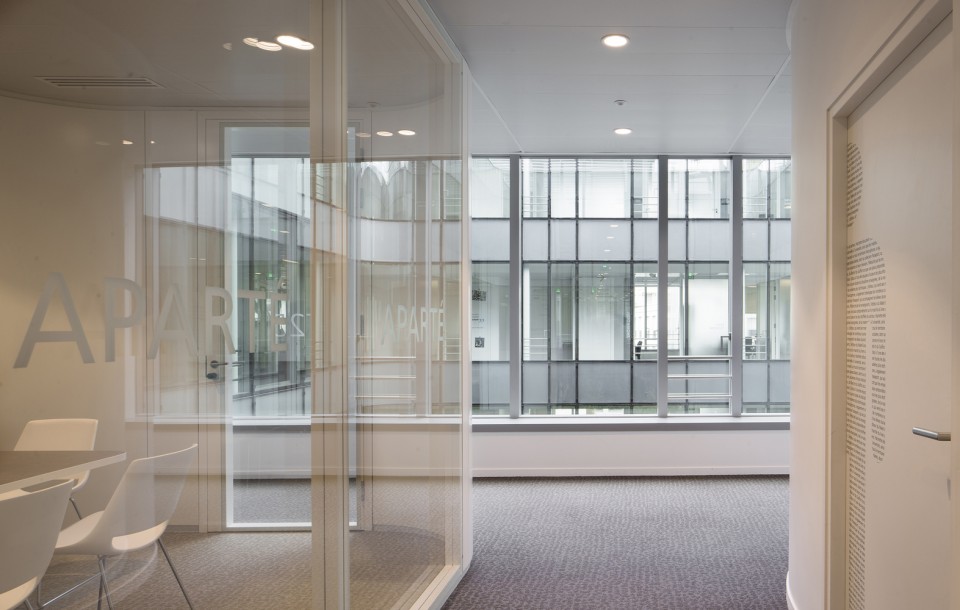 023-Hachette by Jacques Ferrier Architectures