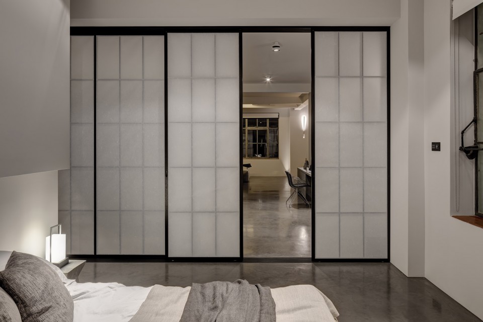 027-Theatrical Apartment by APALONDON
