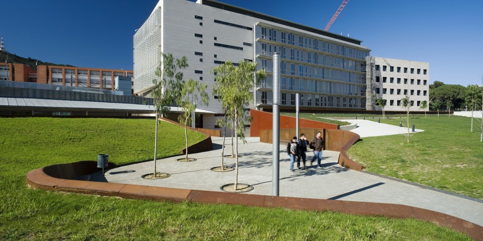 1 Access area of Campus Nord at UPC University by taller 9s arquitectes photo4
