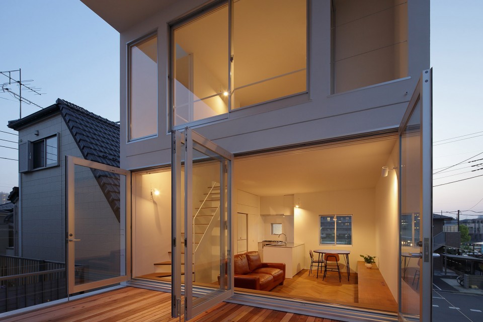 1- LHBT_017m Little House with a Big Terrace by Takuro Yamamoto Architects