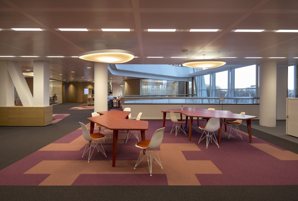 7 0 2-groupa-AkzoNobel_interior_Frank Hanswijk