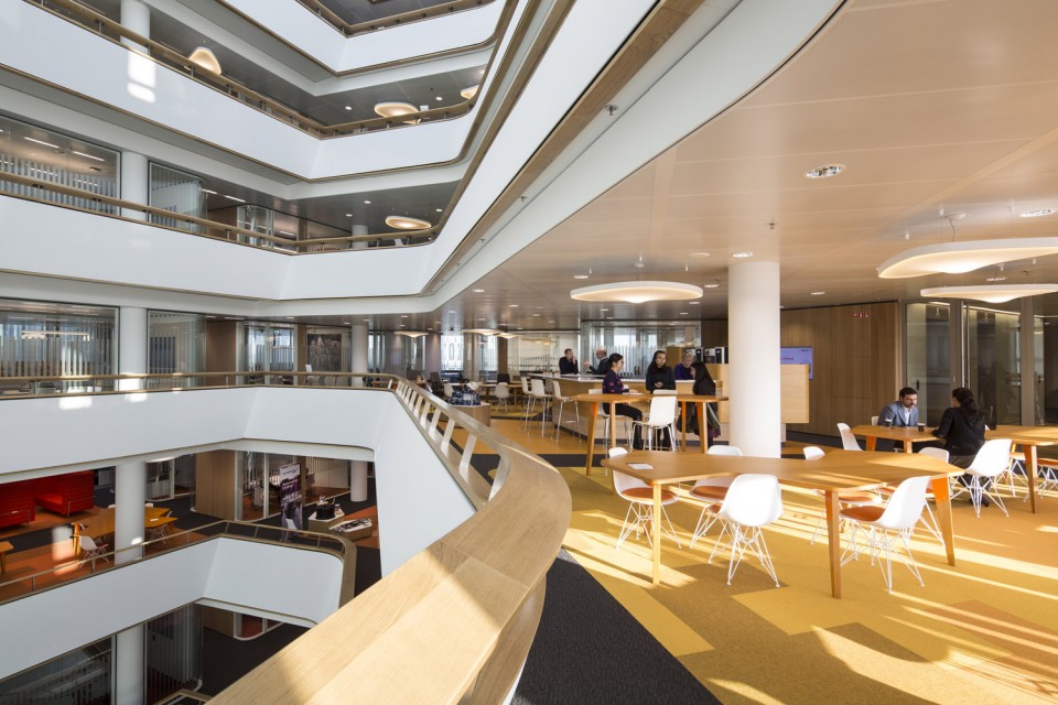 7 0 4-groupa-AkzoNobel_interior_Frank Hanswijk