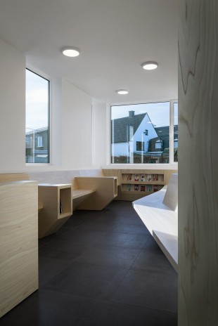 001-Medical practice De Schuyter by Joshua Florquin Architect