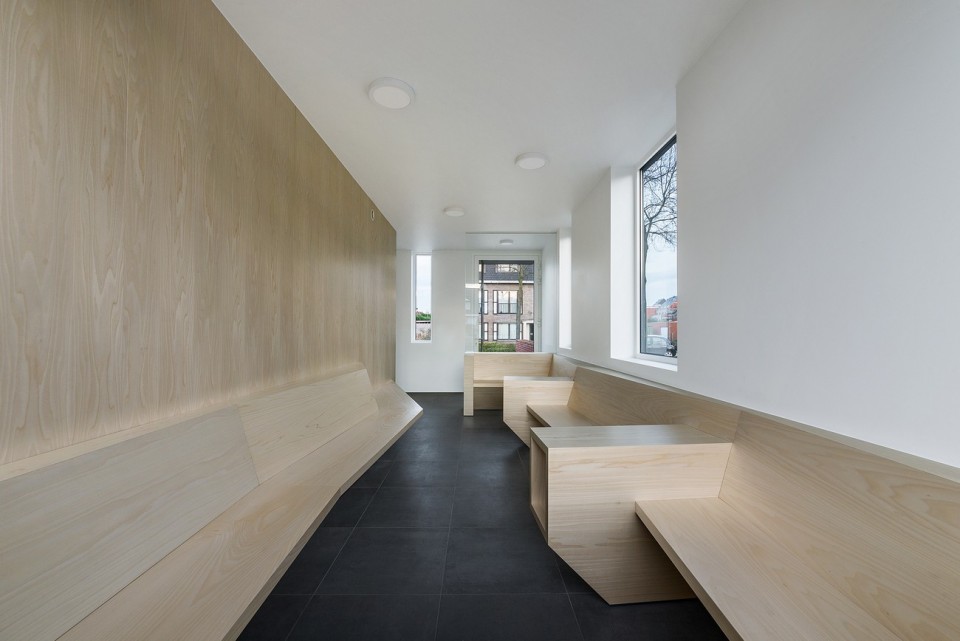 004-Medical practice De Schuyter by Joshua Florquin Architect