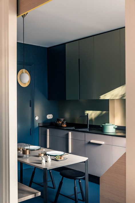 009-FRENCH METAL RACK by UDA architects