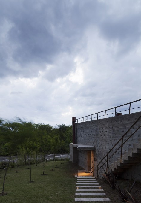 011-House in Santa Mónica by Fkb Arquitectos