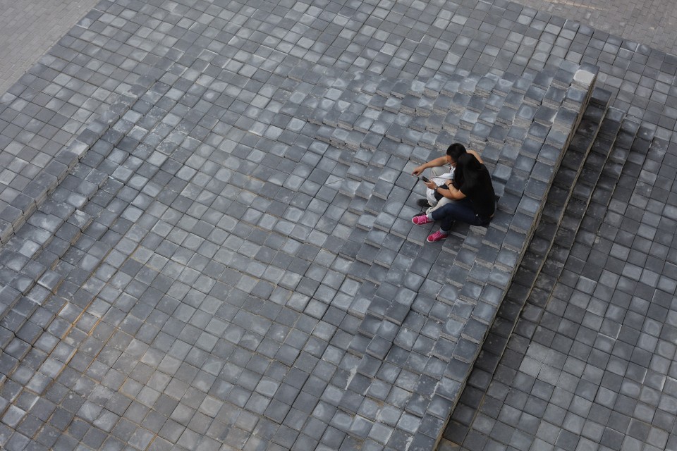 036-outdoor interactional installation
