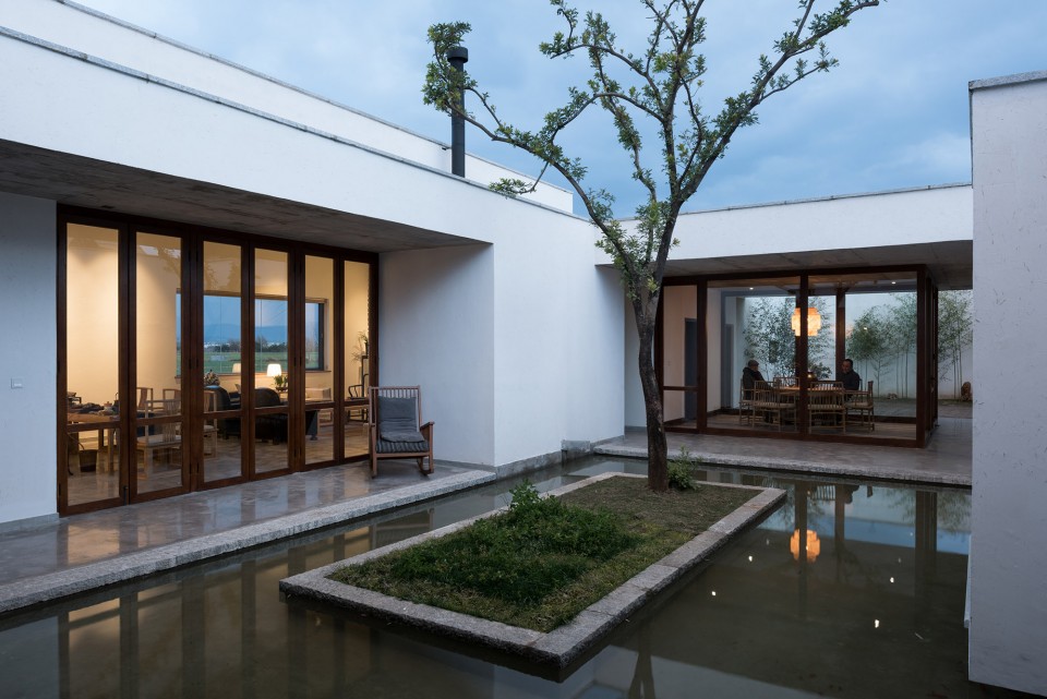 1- photo 015_环视中庭 Zhu an by Zhaoyang Architects
