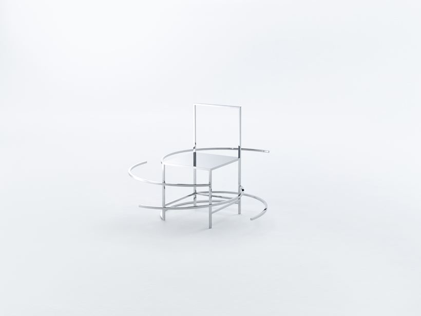 50_manga_chairs03_kenichi_sonehara