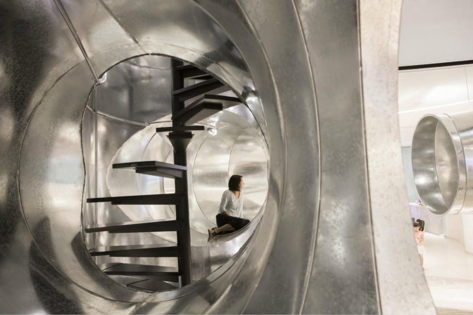 8 Tubular Living