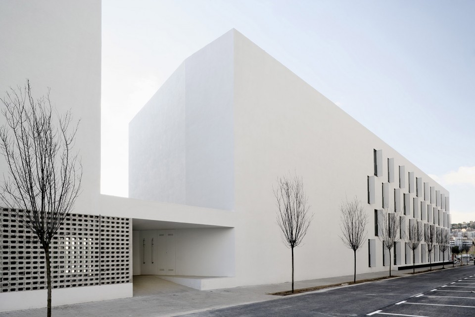 005-85 sheltered housing units for senior and public facilities by GRND82