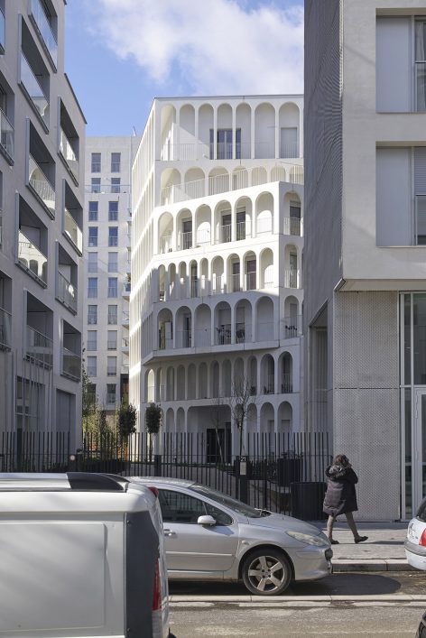33 Social Housing Units By Antonini Darmon