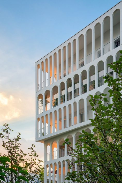 33 Social Housing Units By Antonini Darmon