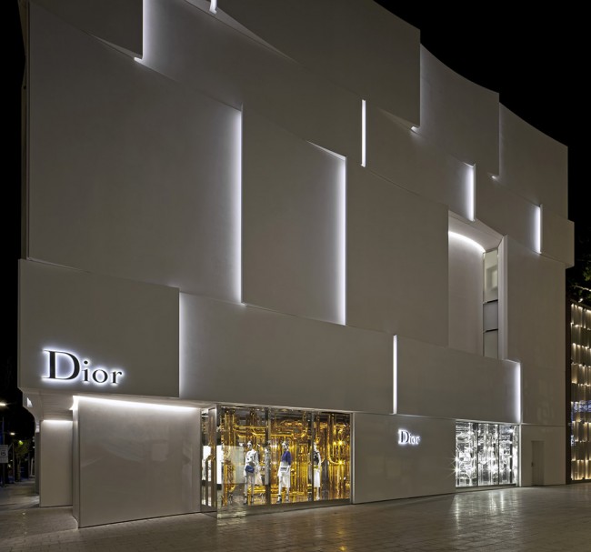 017-Dior Miami Facade by BarbaritoBancel Architects