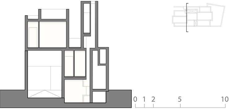 028-House R+ by OOIIO Architecture