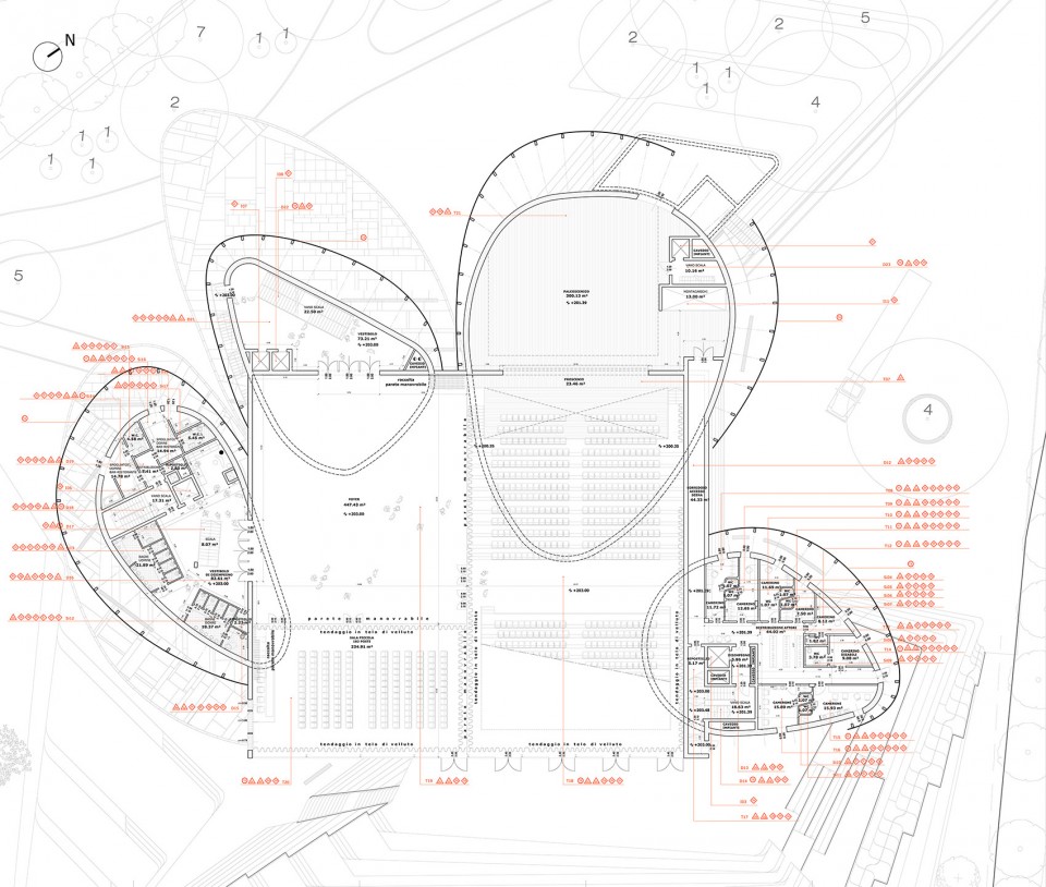 \Host-001Lavori_in2Teatro Verbania _ ArenaProgettoProgetto