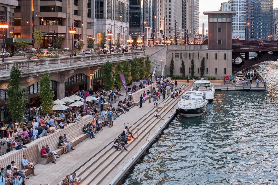 Chicago Riverwalk_01