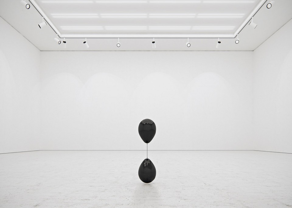 TADAOCERN Black Balloons 2500px 1