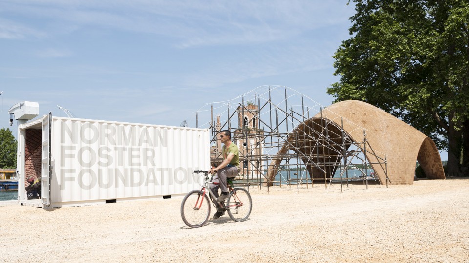 (c) Nigel Young and The Norman Foster Foundation 3