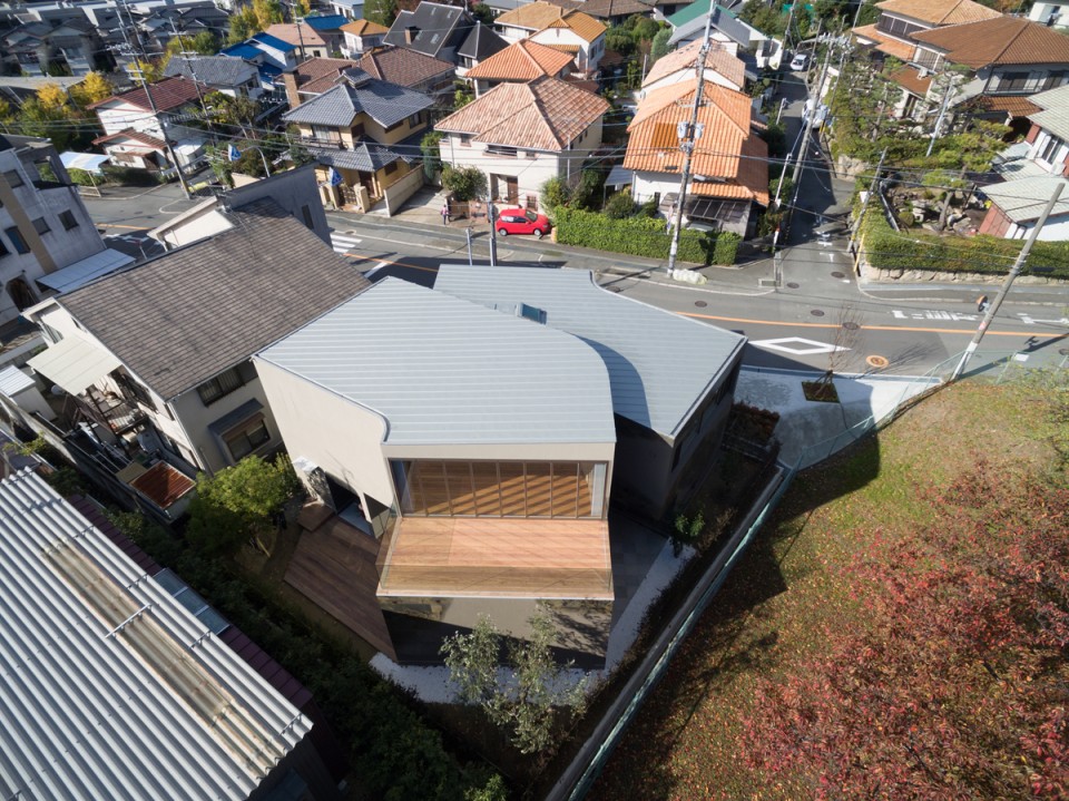 002-Triton by JP architects