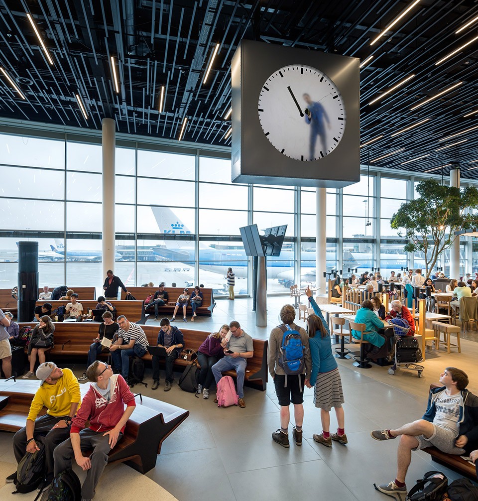 Schiphol Lounge 2