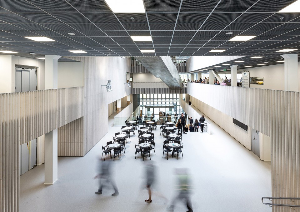 010-KRONA Knowledge and Cultural Centre by Mecanoo architecten